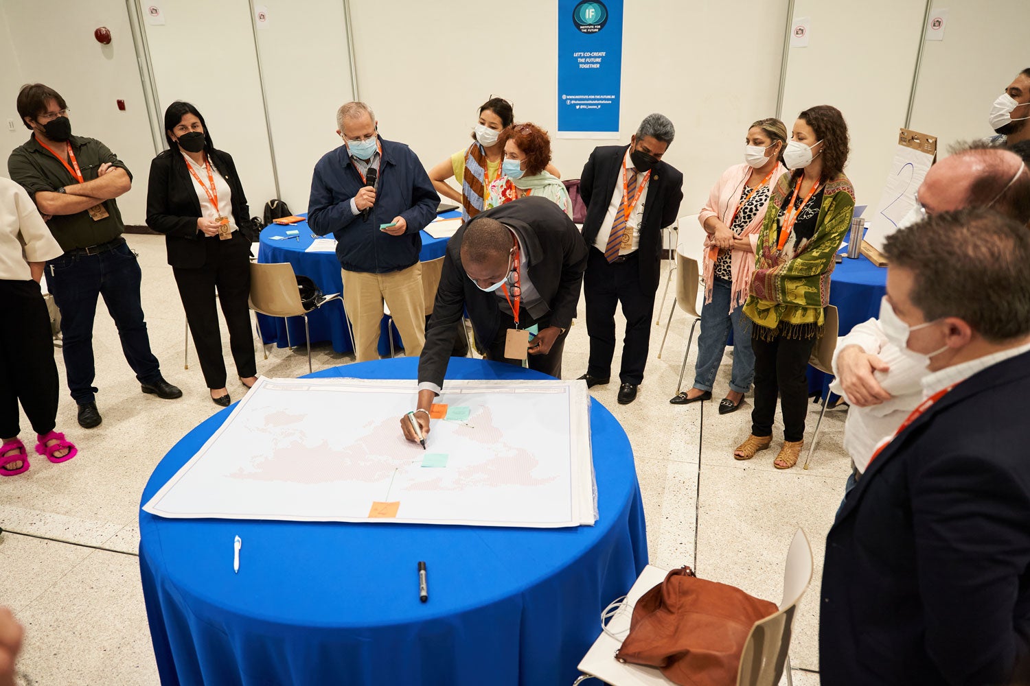 Un curso internacional para fortalecer las capacidades de laboratorios de la región para monitorear cambios genéticos en los virus