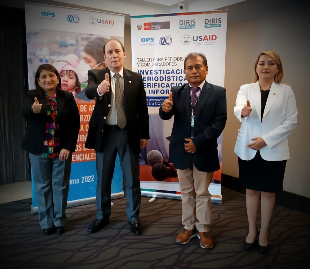 Autoridades de OPS, DIRIS y MINSA presentes en el evento