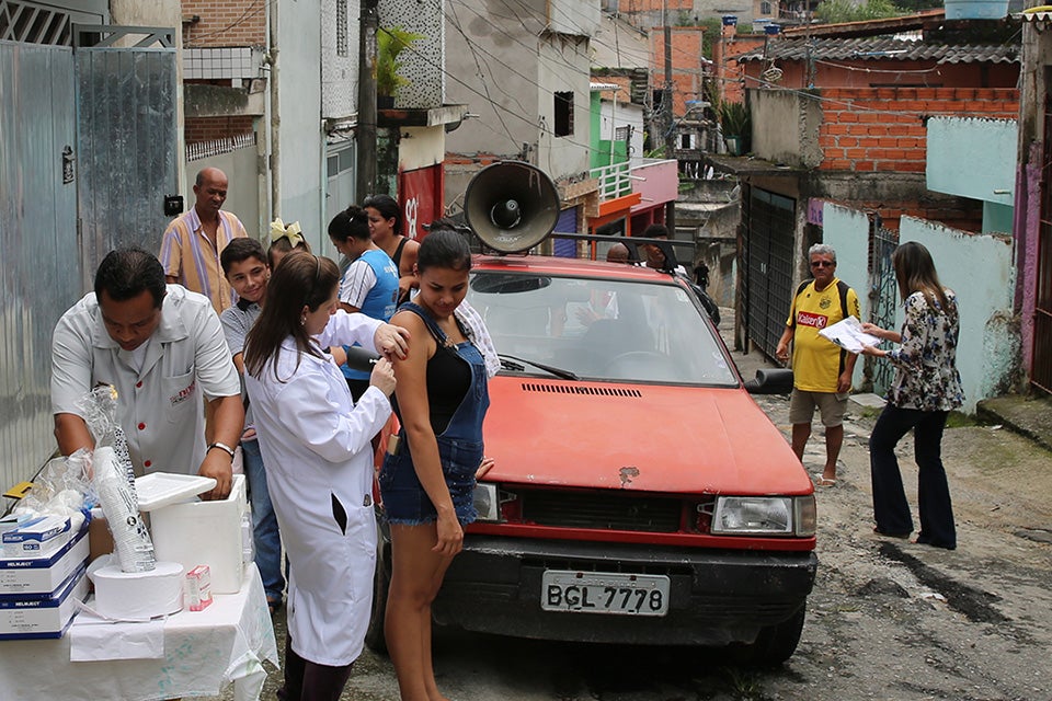 neighborhood vaccination brazil