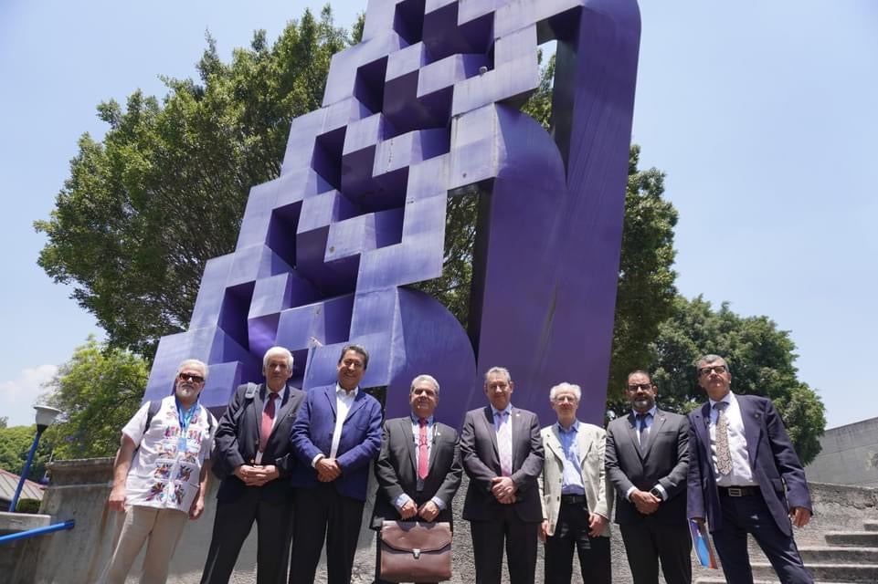 Visita a Mexico del Ministro de Salud, Dr. Oscar Cordón