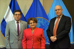 Autoridades de Salud