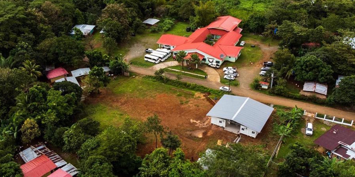 pan-entrega-infraestructura-salud-ngabe