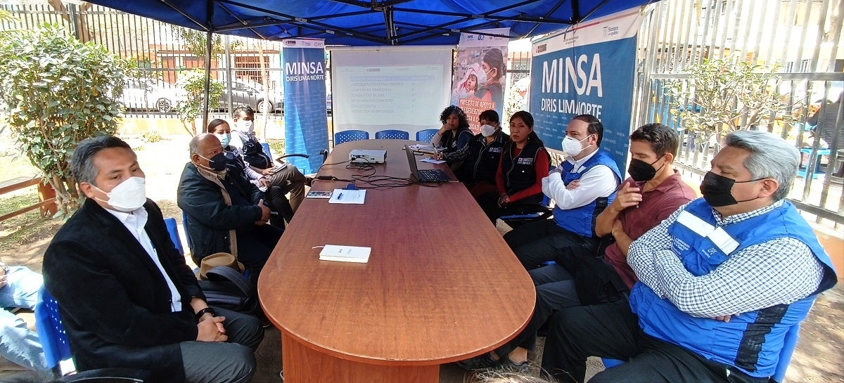 Misión de USAID y OPS monitorea proyecto que promueve servicios esenciales Lima Norte