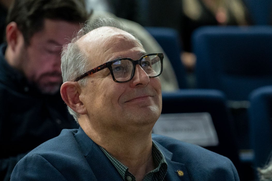 DFr. Guillermo en el homenaje de jubilacion