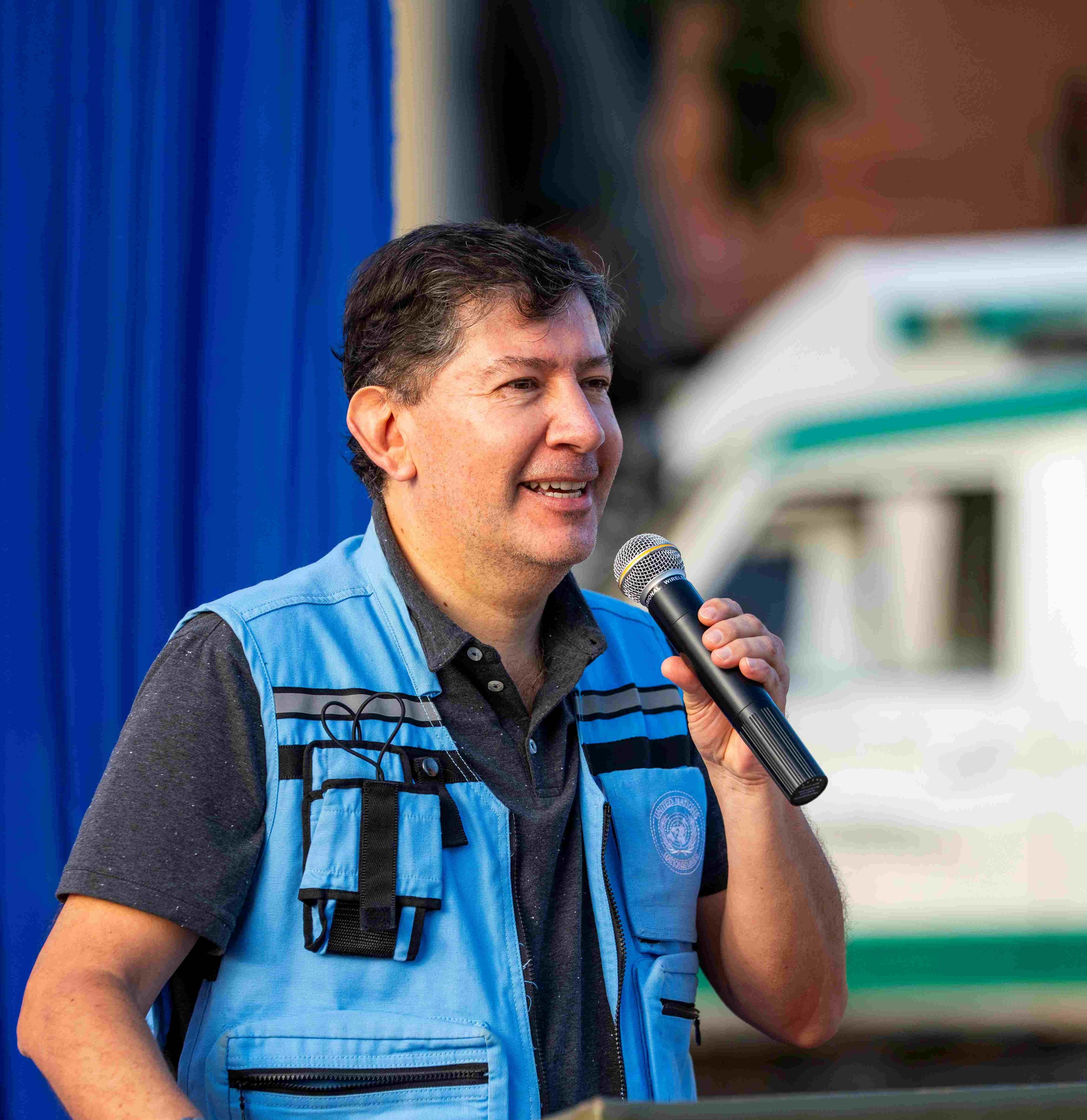 lancha médicamente equipada que fue entregada oficialmente en el puerto de Fuerte Olimpo