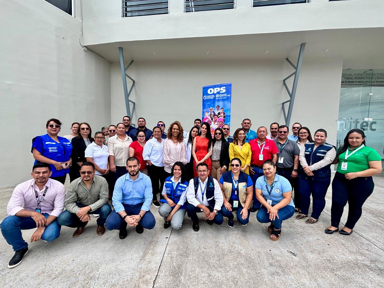 Grupo de participante en el taller de preparación ante emergencias