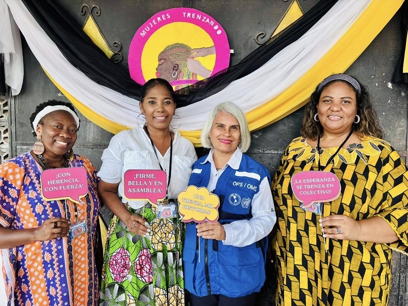 lideresas de pueblo garífuna y OPS