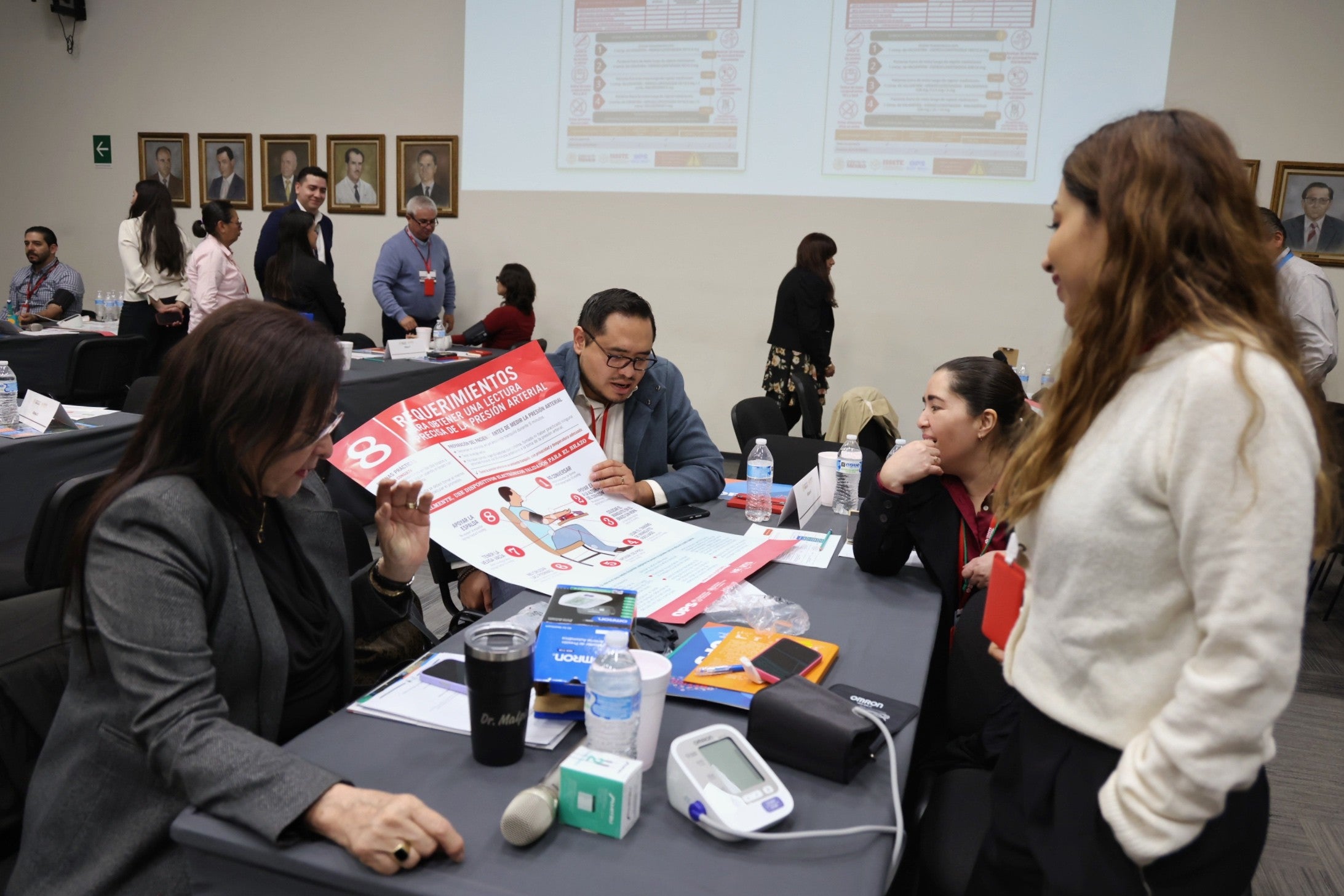 Personal del ISSSTE en el Taller Internacional de Mejora de la Calidad de HEARTS