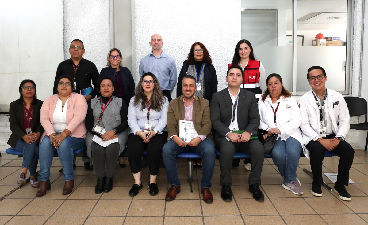 Personal de salud de la Clínica de Medicina Familiar Xochimilco del ISSSTE