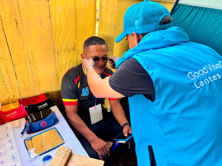 Examen medico a indigena