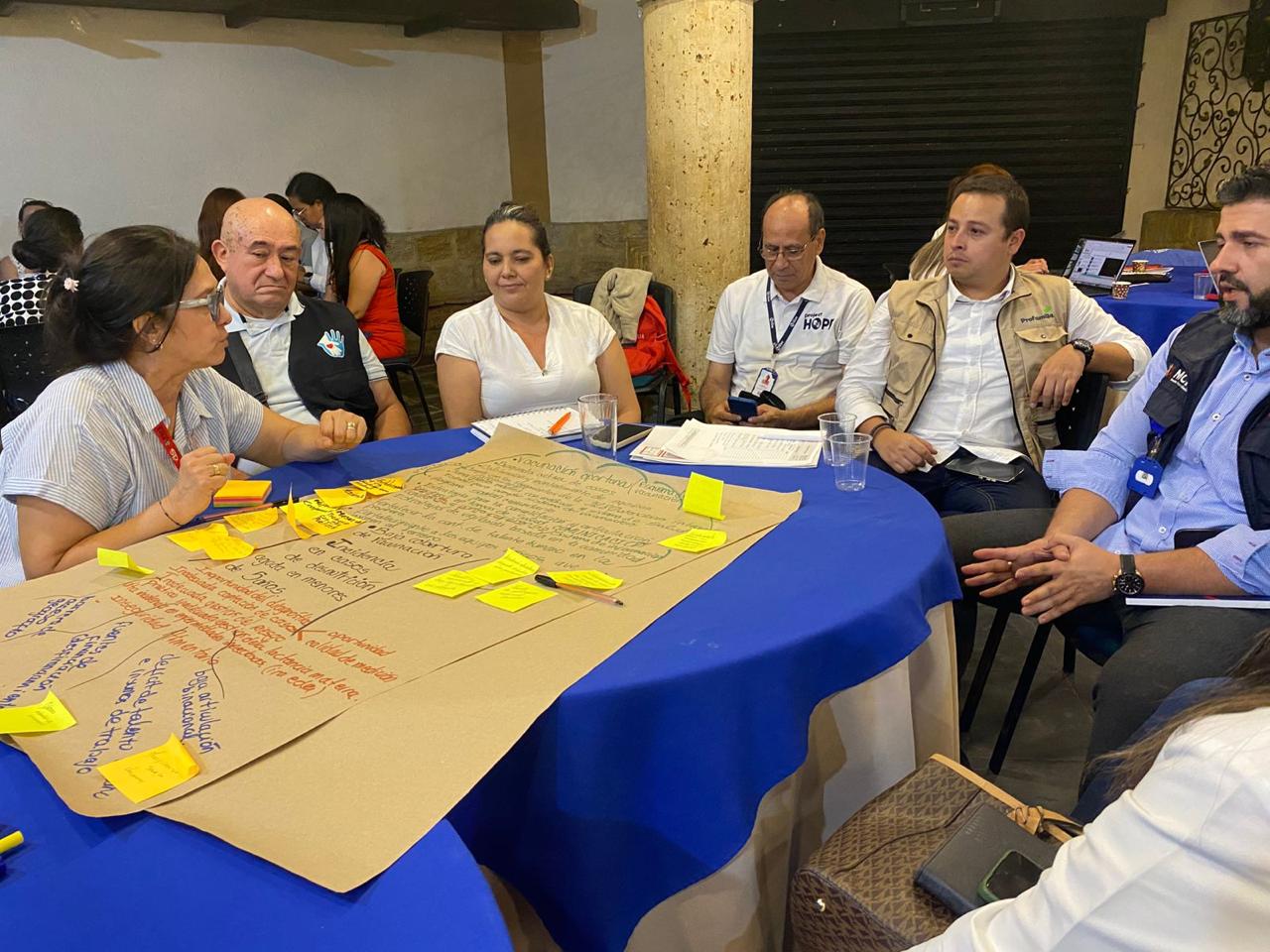 Salud Frontera participantes en reunion de salud frontera