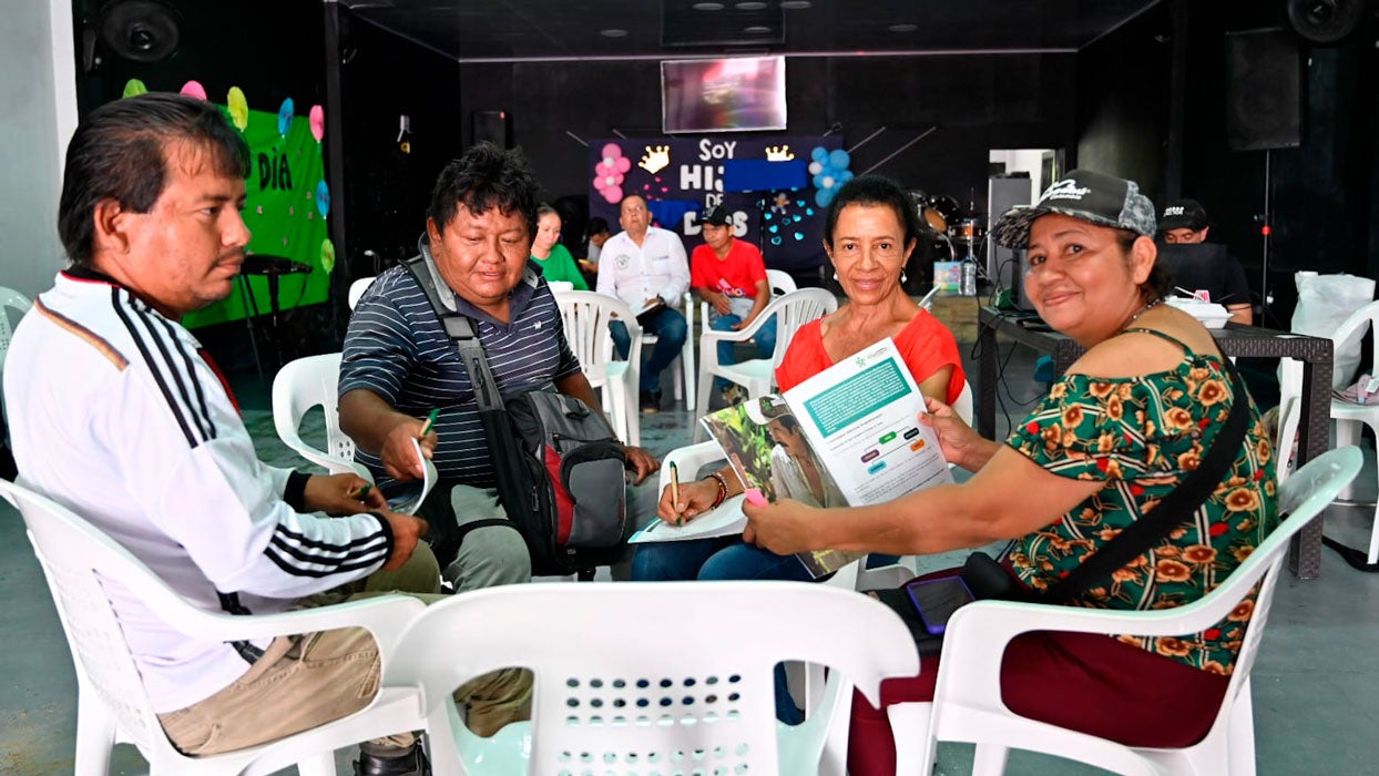 Participación de comunidades campesinas fortalece la prevención de la Fiebre Amarilla 1