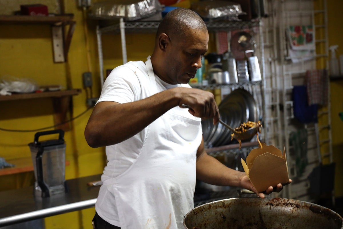 School cafeteria - warm meal
