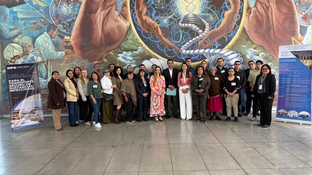 Profesionales comprometidos a impulsar la actualización de políticas nacionales sobre el transporte seguro de sustancias infecciosas