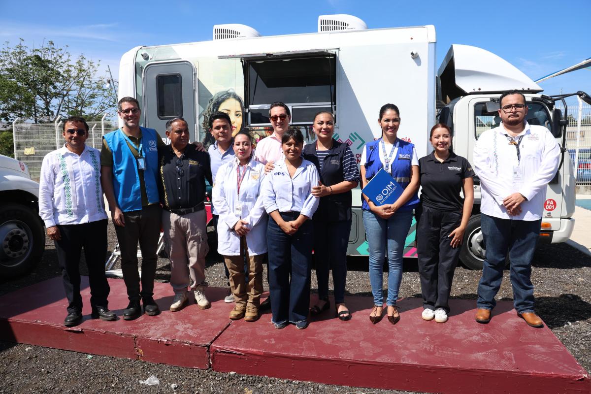 Autoridades participantes del acto protocolario de la Feria de la Salud en el marco del Día Mundial del Refugiado