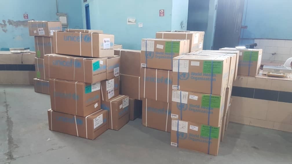 Recepción de suministros médicos en Santiago de Cuba