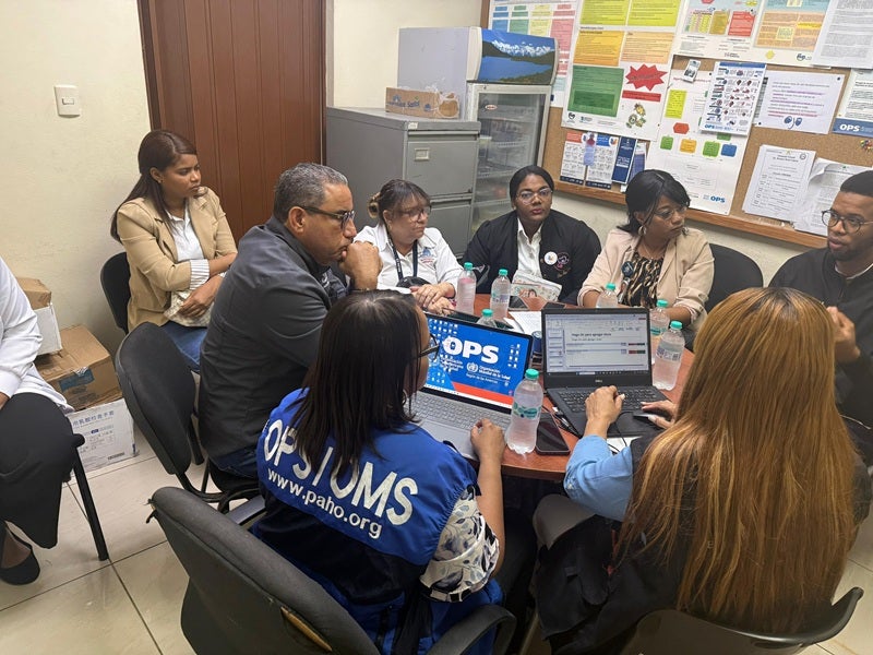 OPS/OMS acompaña a RD en el fortalecimiento de la vigilancia centinela de virus respiratorios