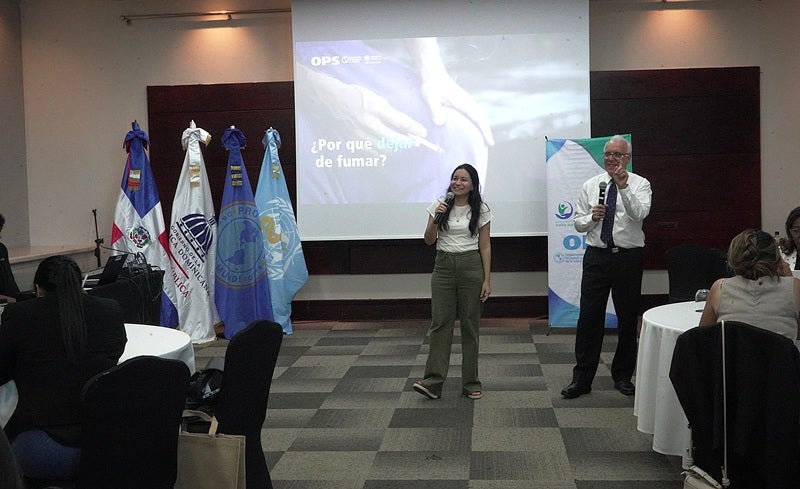 República Dominicana fortalece capacidades para la cesación del consumo de tabaco y nicotina con apoyo de la OPS/OMS