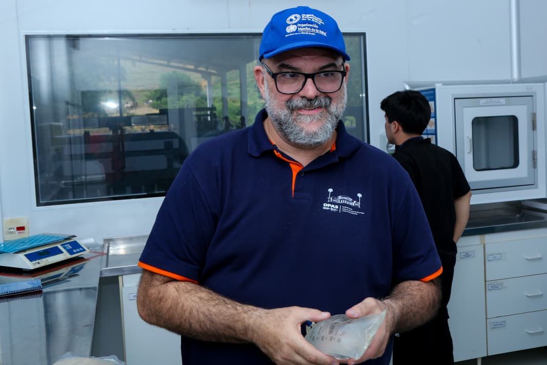 """"técnicos de panaftosa  en visita al instituto vital brazil