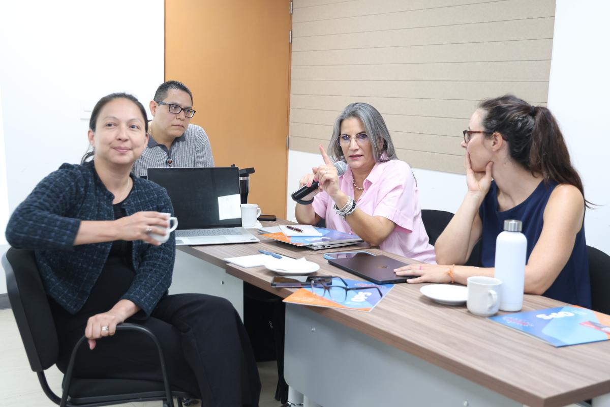 Participación de personal de salud durante el taller