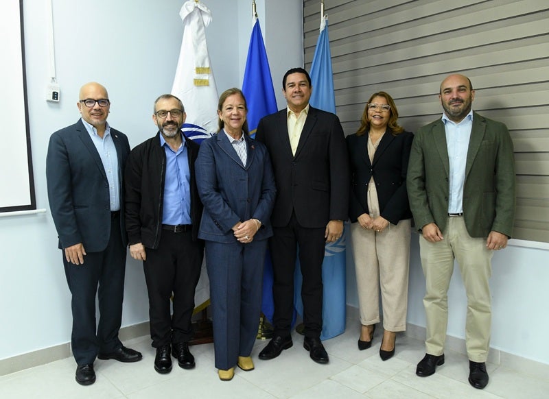 OPS apoya a República Dominicana para fortalecer el diagnóstico, la atención y la vigilancia del VIH y la tuberculosis