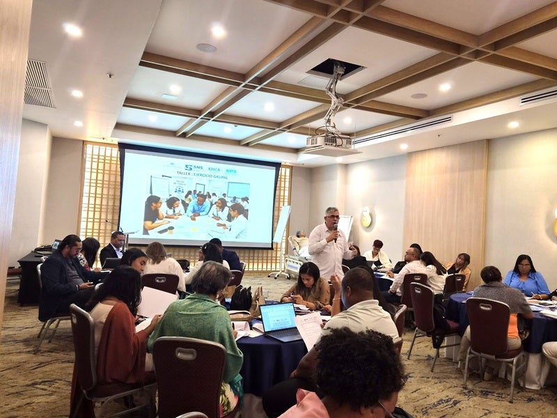 OPS/OMS fortalece capacidades para mejorar la calidad del control prenatal desde el primer nivel