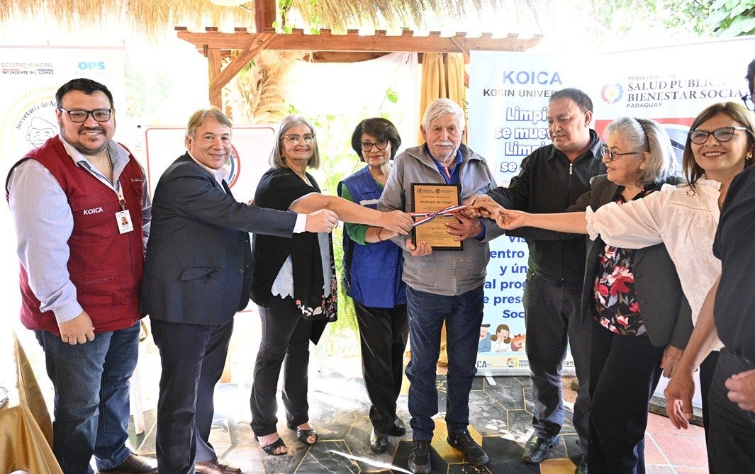 Limpio Ciudad amigable con las personas mayores 