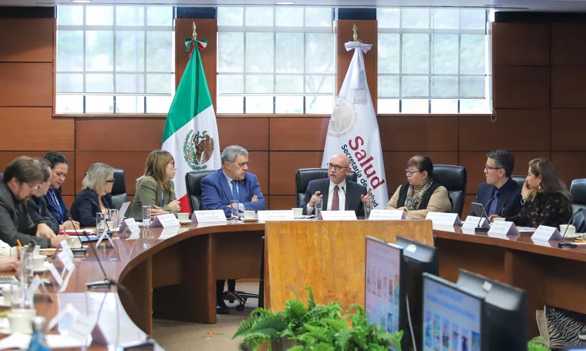 Presentación del l subsecretario de Políticas de Salud y Bienestar Poblacional, Rafael Valdez Vázquez