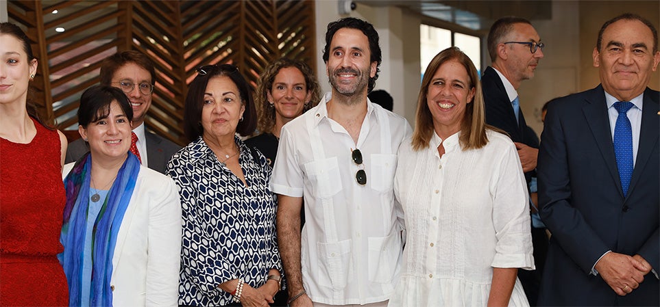 Fotografía de autoridades y representantes de las agencias de las Naciones Unidas en Panamá, junto a la coordinadora residente en la celebración de los 81 años de las ONU.