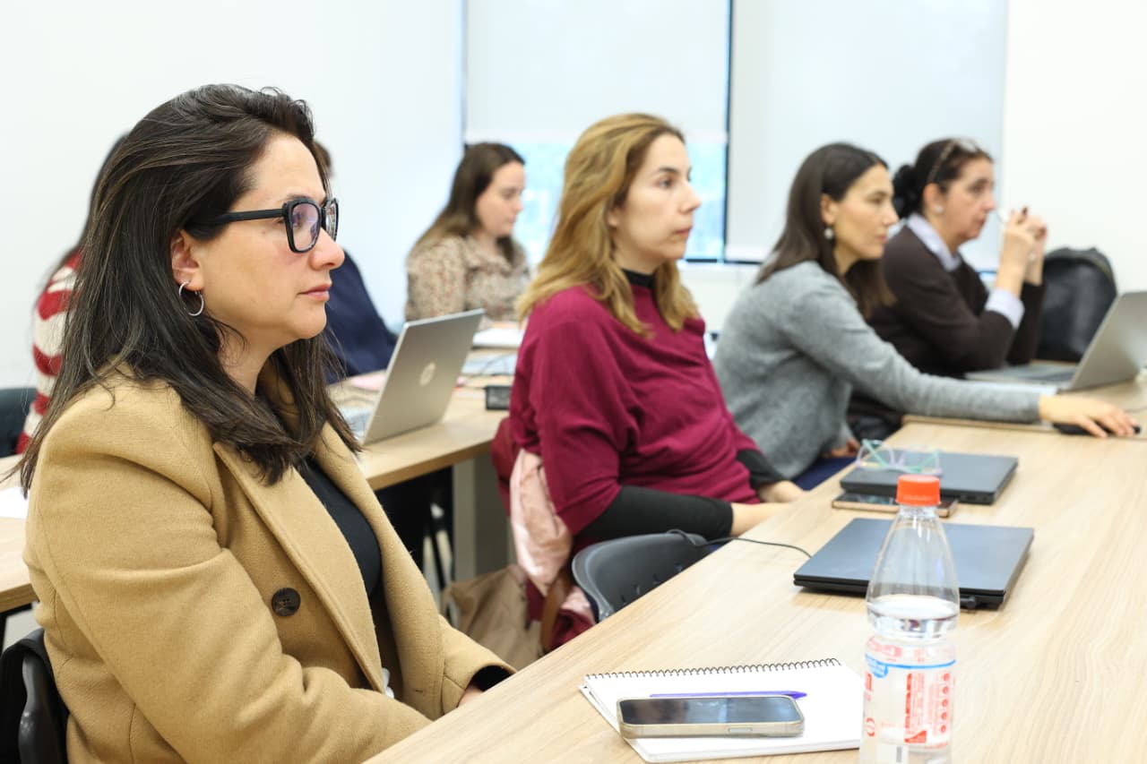""""participantes curso de epidemiología aplicada en Chile