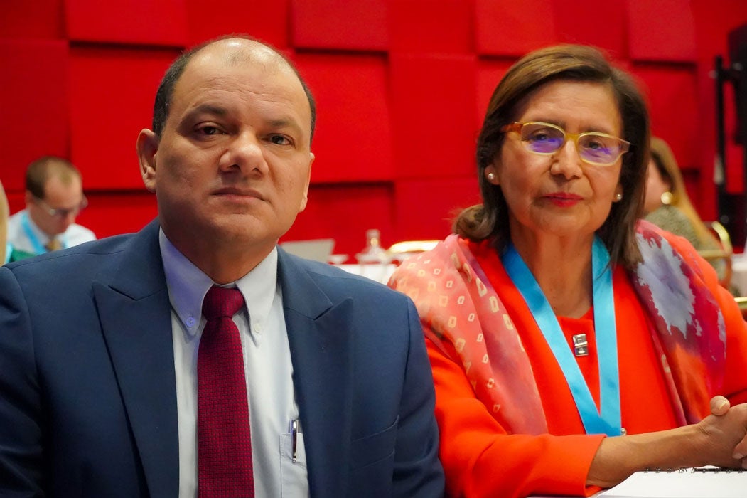 Dra. Tambini y alguien mas