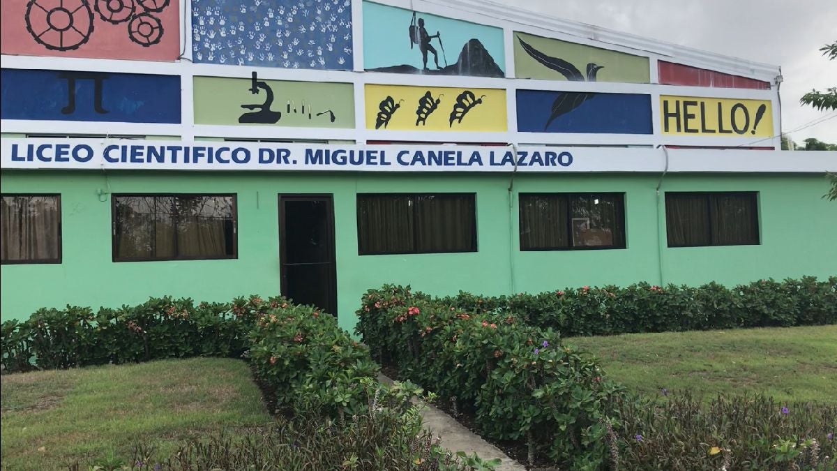 Liceo Científico Dr. Miguel Canela Lázaro