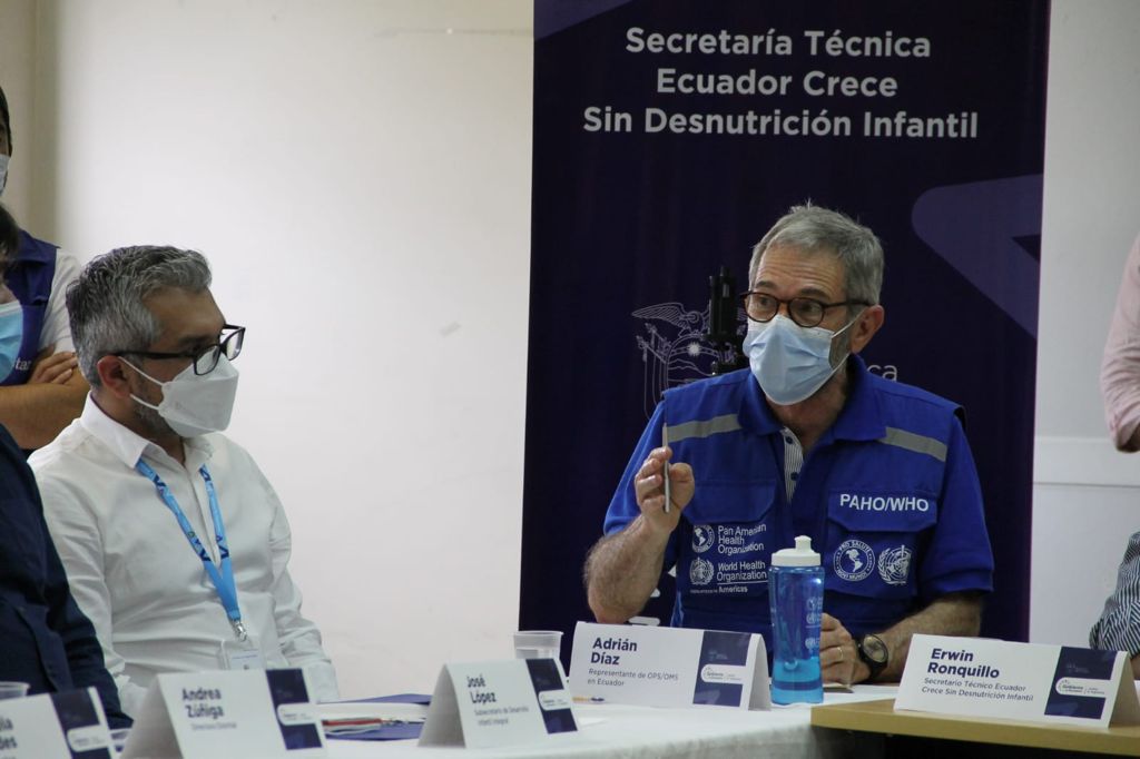 Autoridades nacionales, con el apoyo de OPS, afirman su colaboración en la lucha contra la desnutrición crónica infantil en el cantón Arajuno