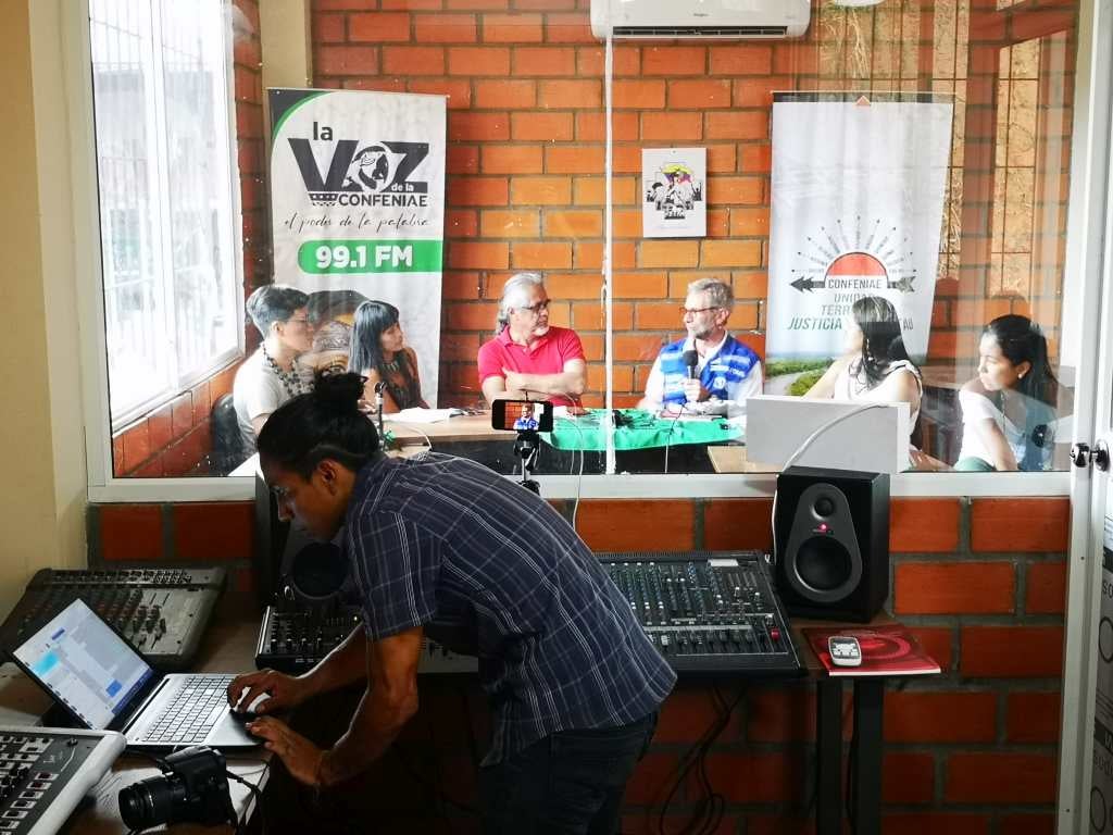 OMS/OPS participa en la inauguración de la radio comunitaria La Voz de la Confeniae