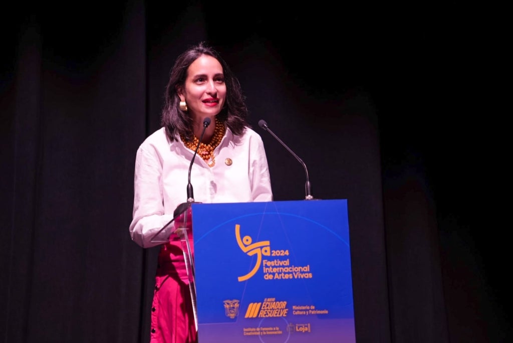 Ministra de Cultura, Romina Muñoz, resaltó el valor del componente Salud + Arte dentro del FIAVL