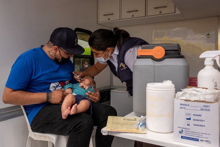 Salud Sobre Ruedas: una estrategia para fortalecer el acceso a la vacunación en comunidades indígenas de Guatemala 
