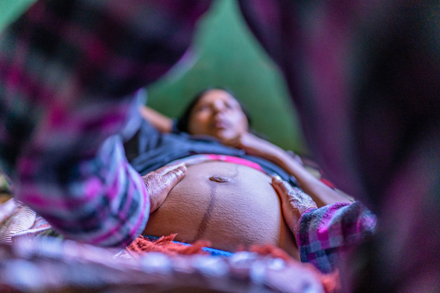 Guatemala midwife