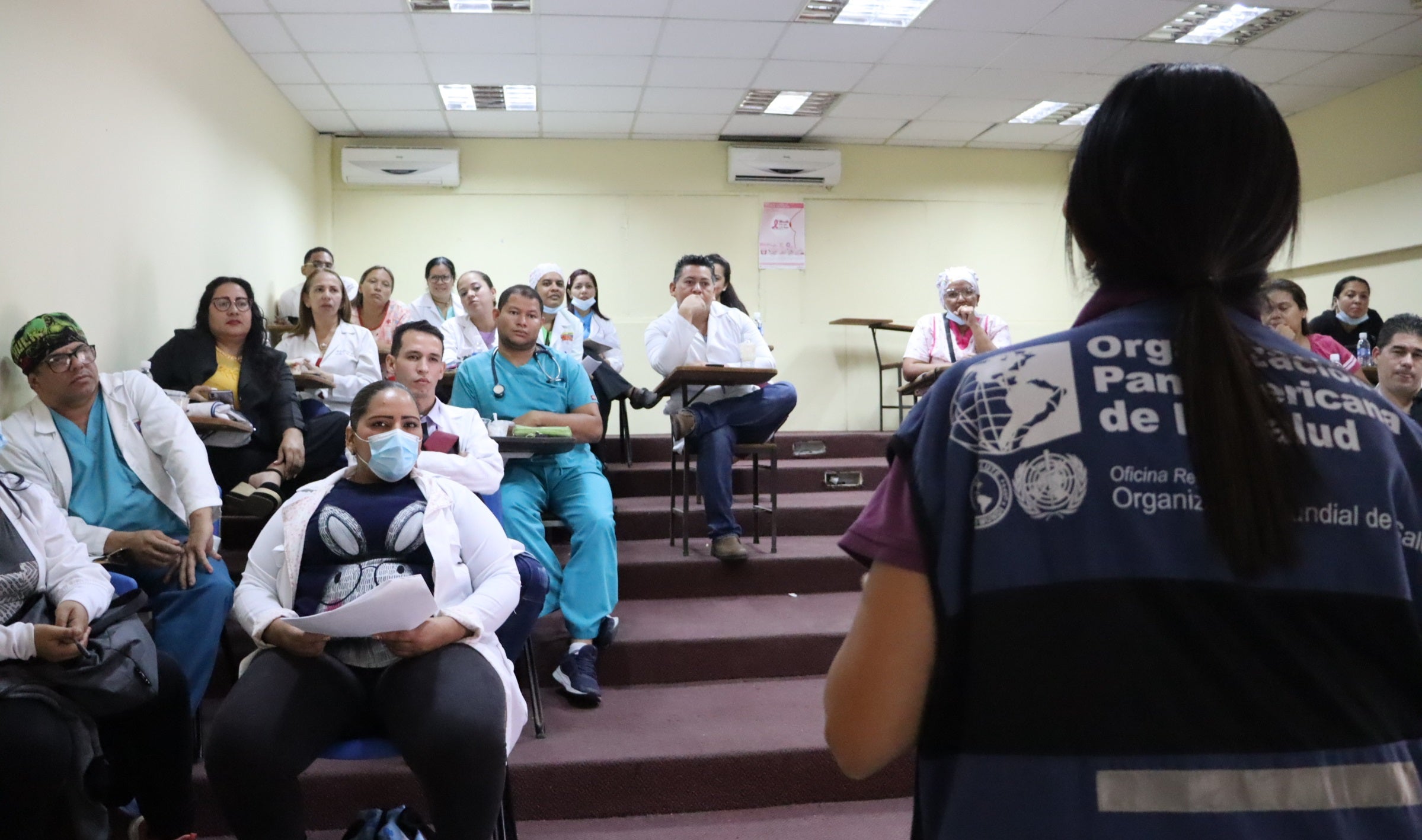 Taller de capacitación sobre el manejo seguro de aborto incompleto dictado por OPS en hospital general Guarenas-Guatire