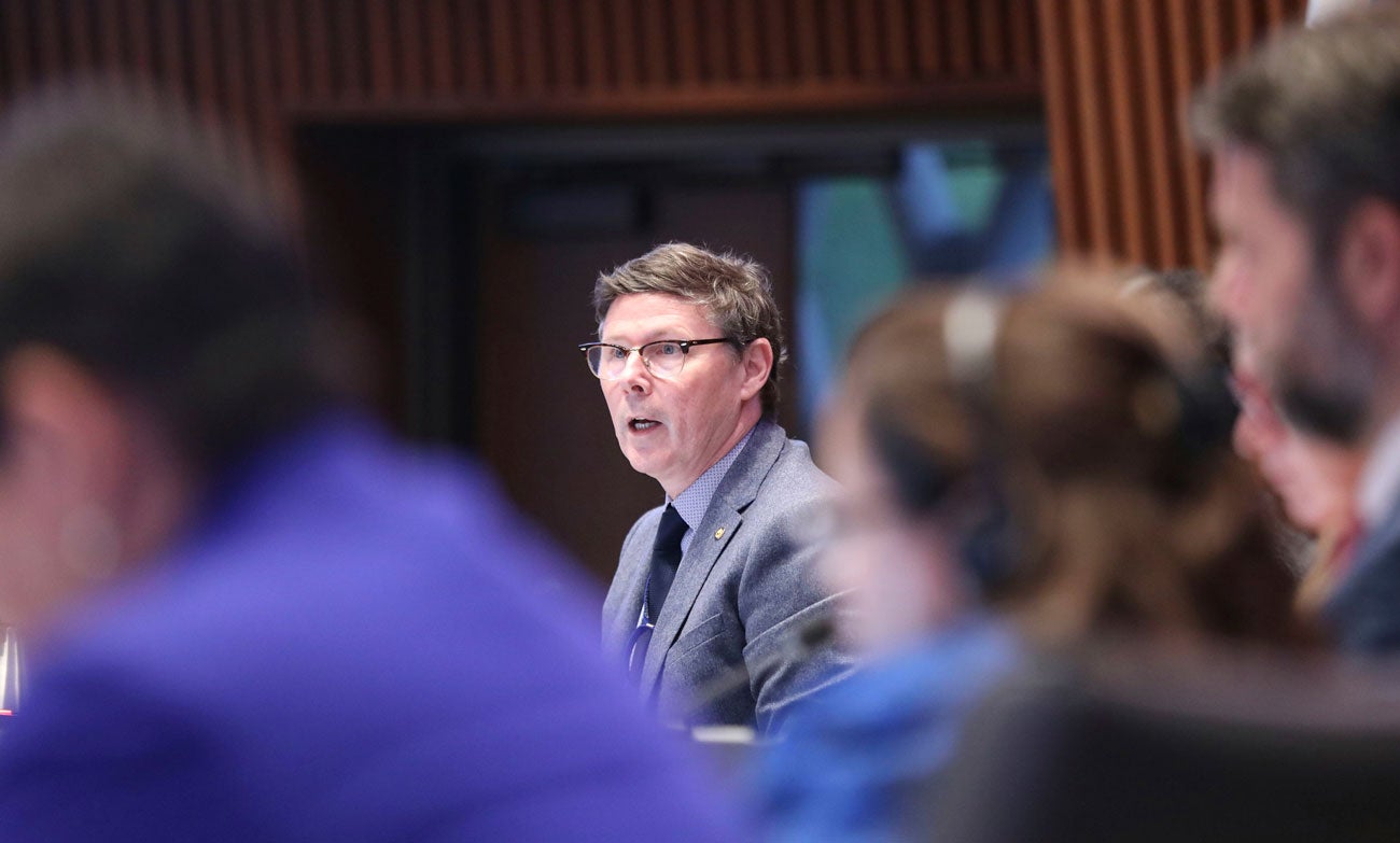 James Fitzgerald menciona el desafío que la gran demanda de cuidados a largo plazo presenta para la Región.