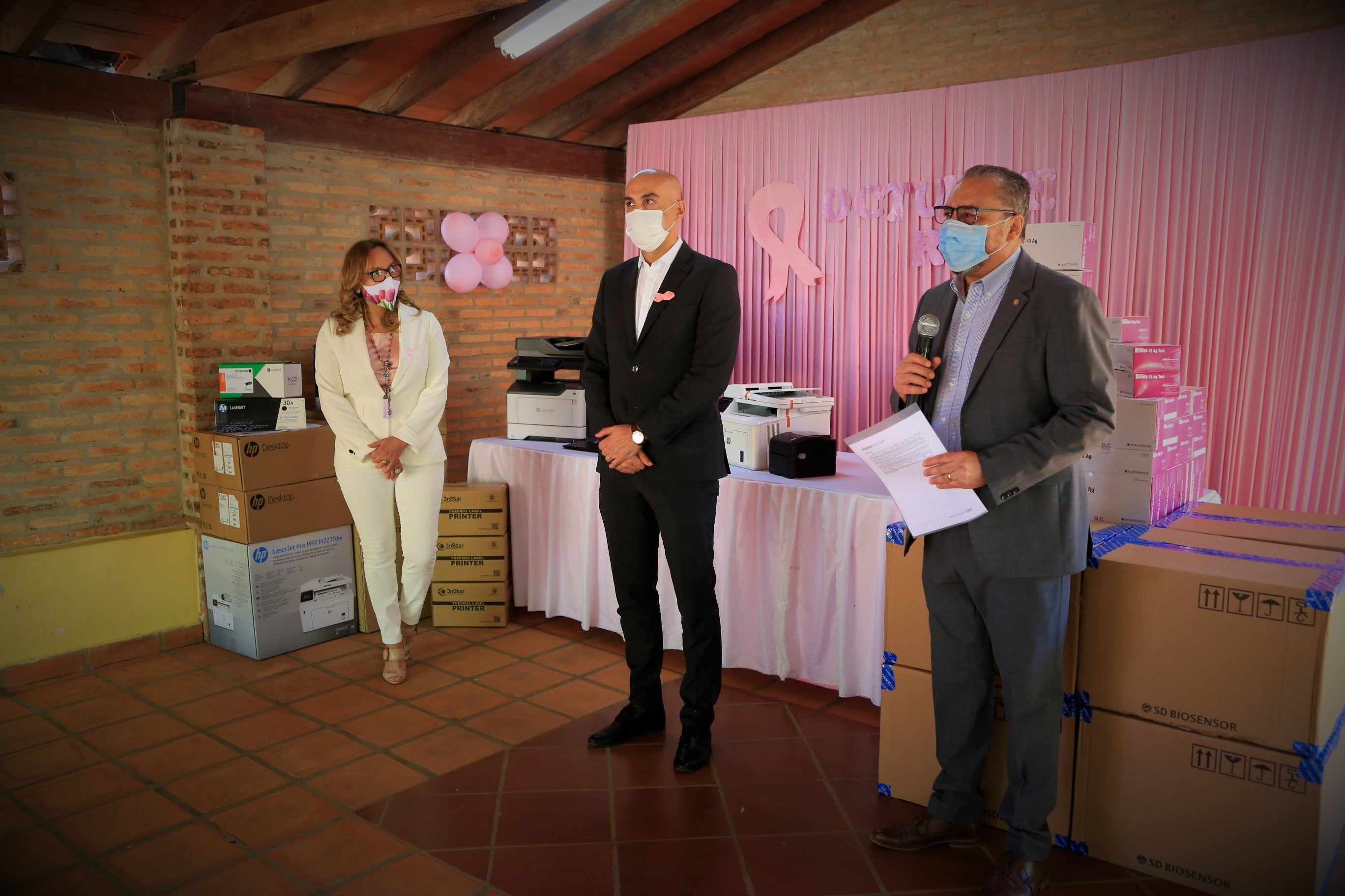 Acto de entrega oficial de antígenos