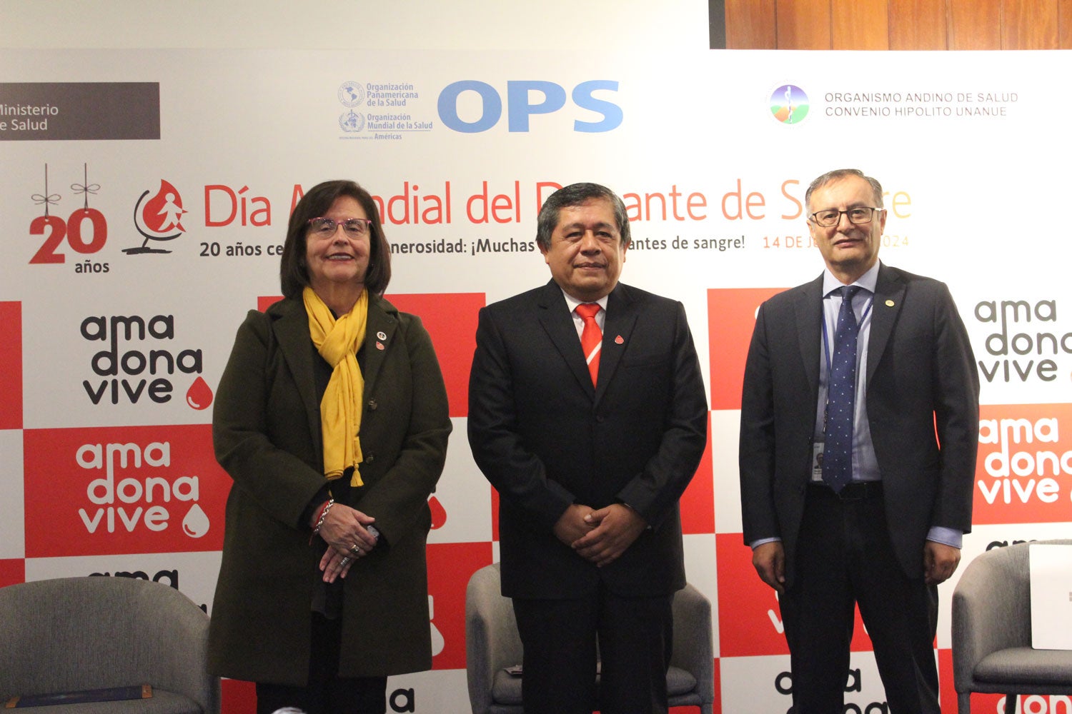 Autoridades presentes en el evento