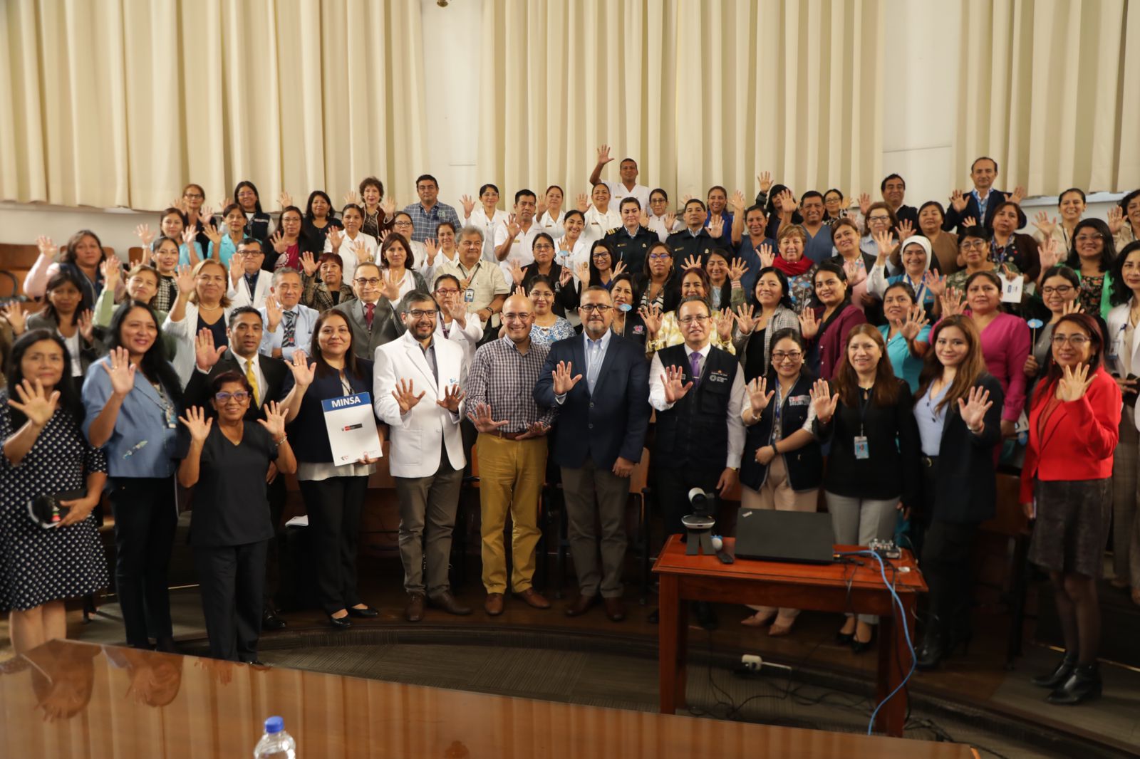 Salva vidas, limpia tus manos