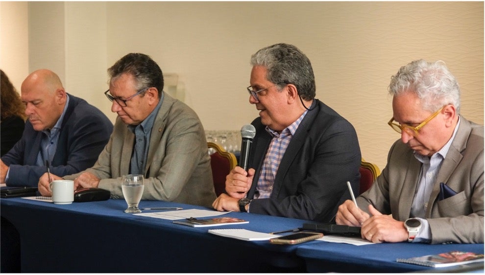 Avanzando Juntos hacia la Armonización de la Cooperación: Reunión político-estratégica con el Ministro de Salud y Cooperantes Internacionales en salud