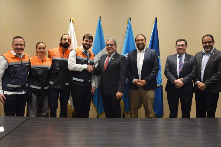 Convenio de Colaboración entre el Ministerio de Salud y Asistencia Social (MSPAS)  y la Comisión Federal para la Protección Contra Riesgos Sanitarios (COFEPRIS) de México. 