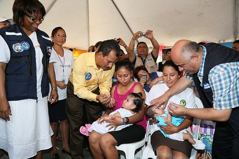 Belize and Guatemala jointly launch Vaccination Week in the Americas 2013