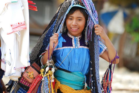 PAHO/WHO and Indigenous Fund will collaborate to strengthen health policies for indigenous people in the Americas