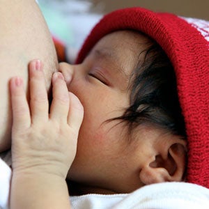 Babies and mothers worldwide failed by lack of investment in breastfeeding