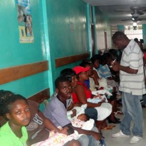 Canada and PAHO sign an important agreement for Haiti: Essential Health Care for Mothers and Children (SESAME) project