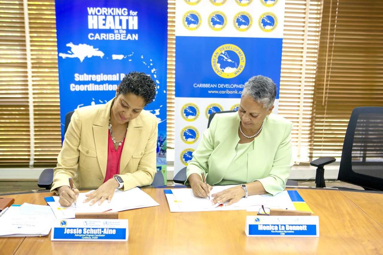 signing-agreement-paho-cdb-1