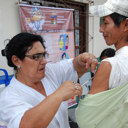 Get vaccinated against measles and rubella before travelling to the World Cup, advises PAHO/WHO